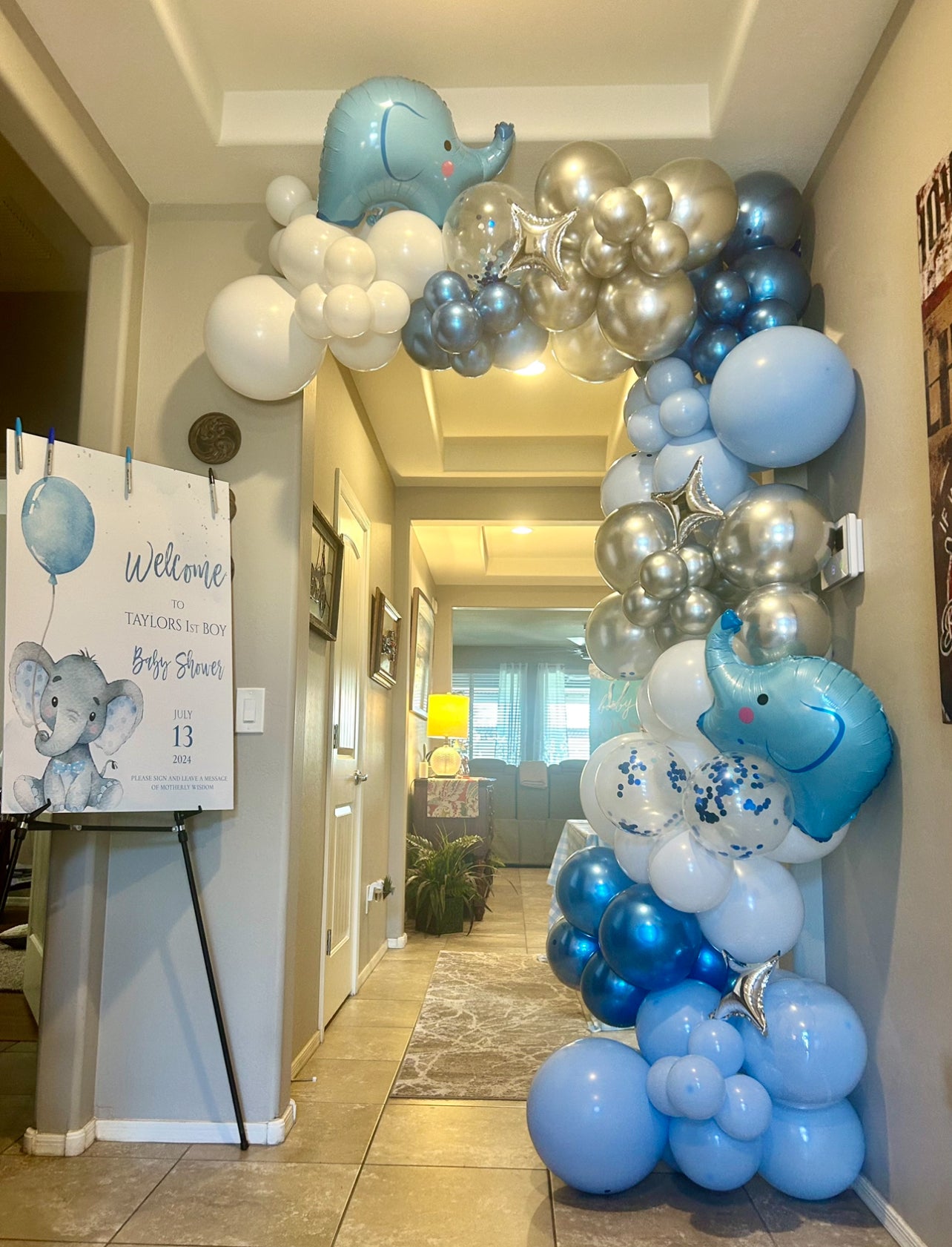 Balloon Garland Installation
