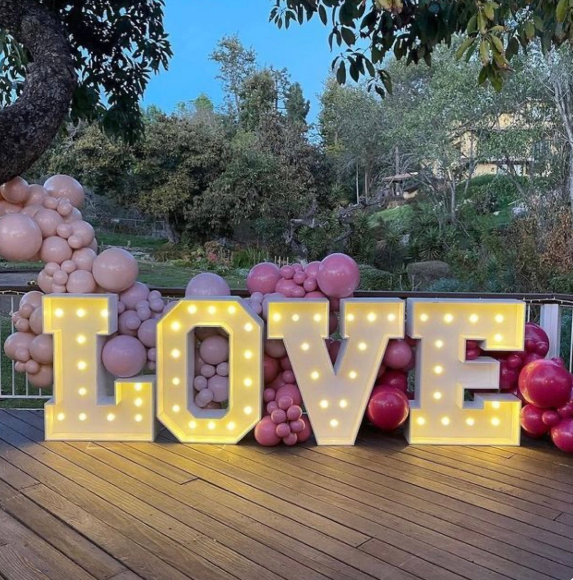Marquee Letters